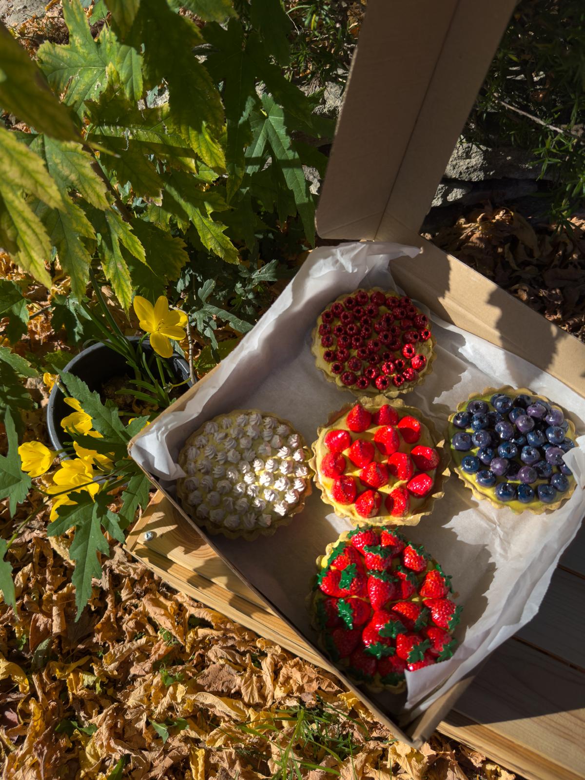 Tartelettes décoratives aux fruits rouges – Image 2